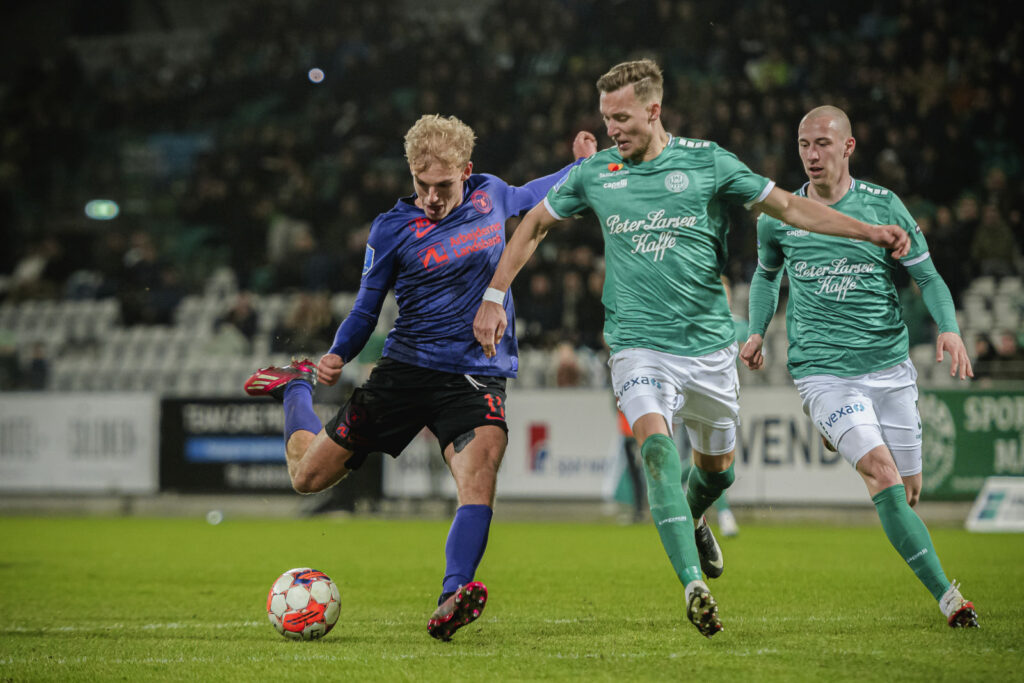 soi-keo-nhan-dinh-viborg-vs-midtjylland-luc-00h00-ngay-10-06-202301