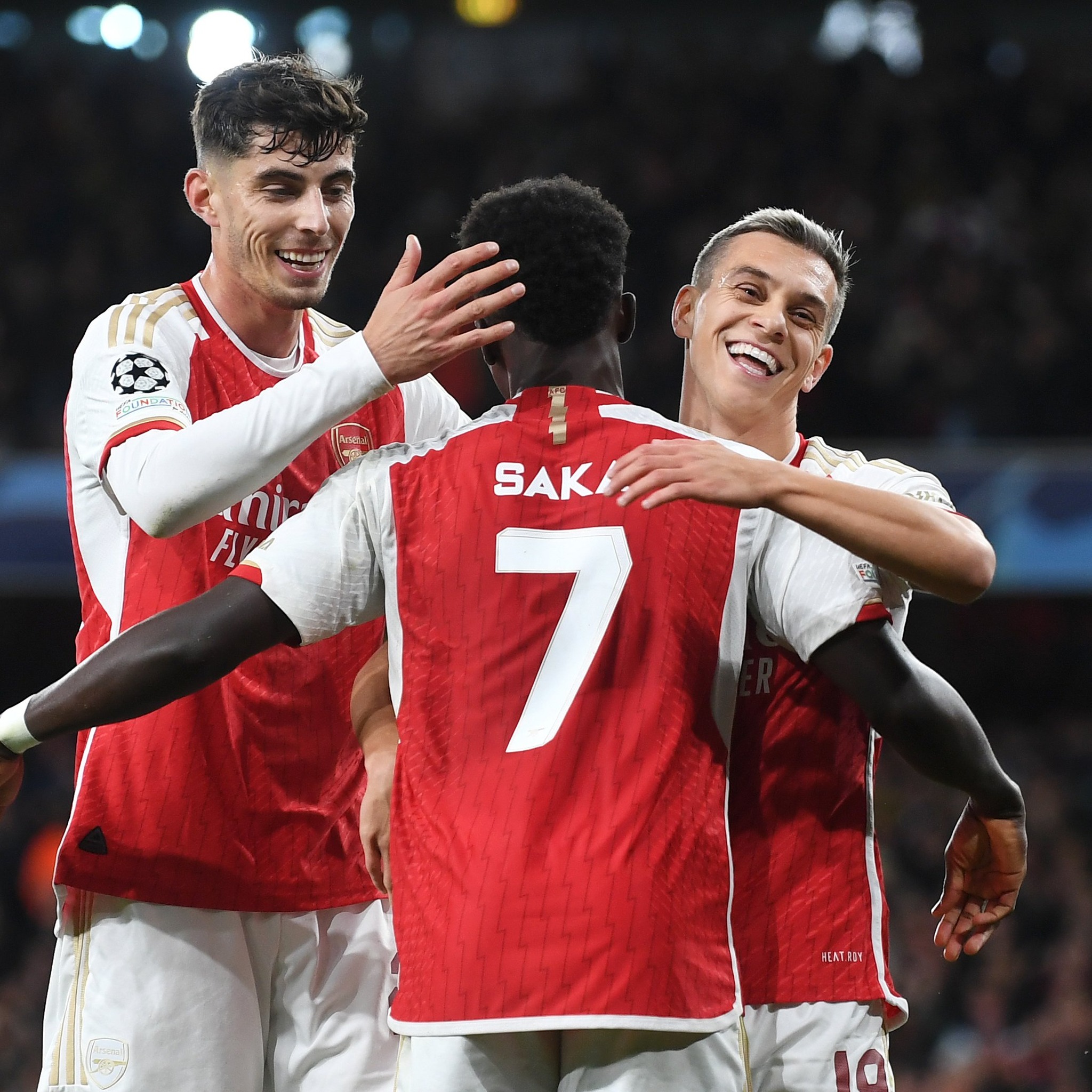 Arsenal đang khai thác chiều sâu cuối sân 1 cách siêu nhanh