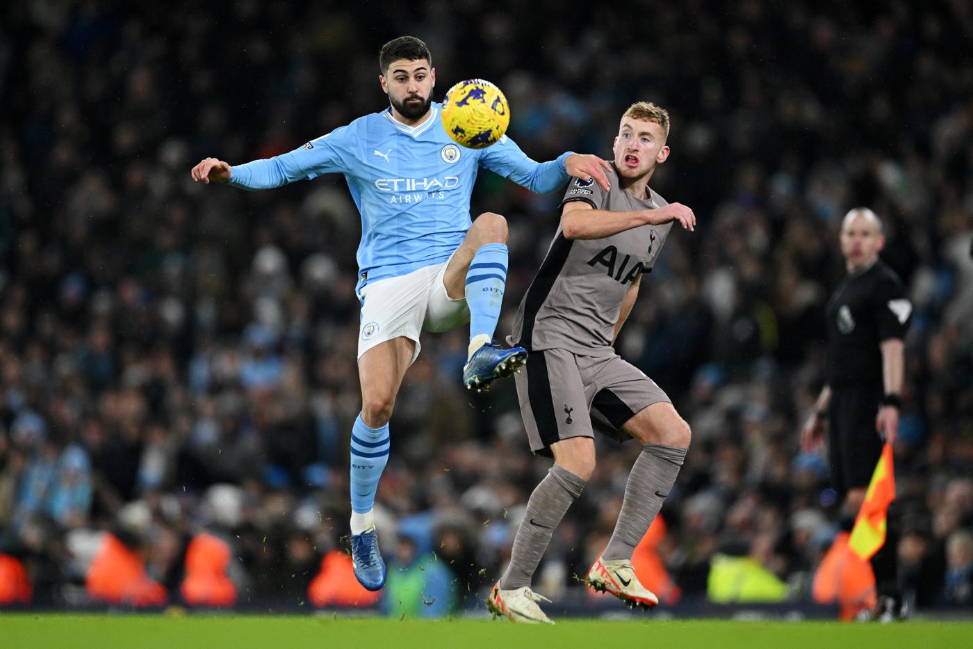 Soi kèo Tottenham vs Man City ngày 27/1