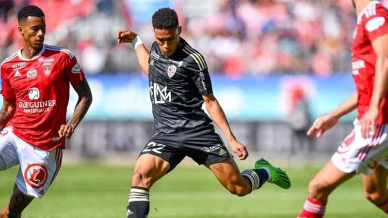 Soi kèo Angers vs Ajaccio