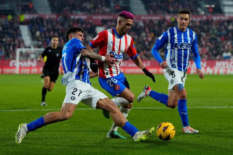 nhan-dinh-girona-vs-alaves-ngay-08-11