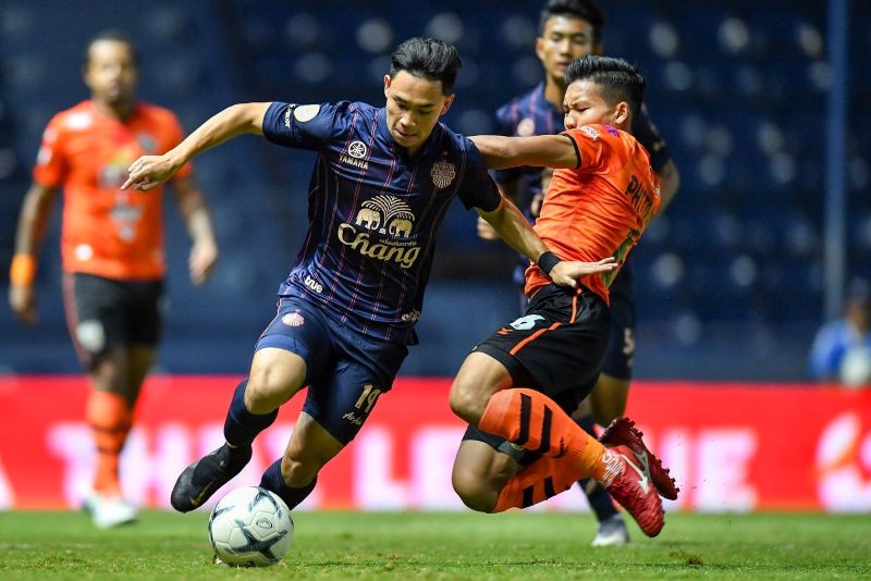soi-keo-sukhothai-vs-buriram-ngay-24-12