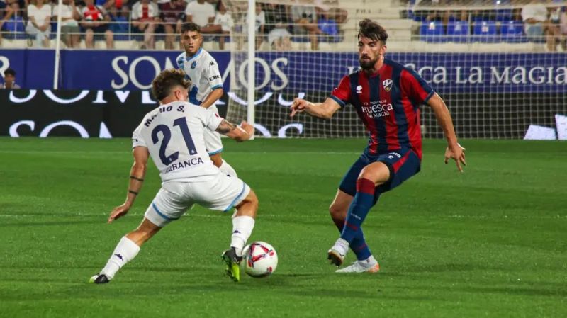 nhan-dinh-huesca-vs-cordoba-ngay-13-01
